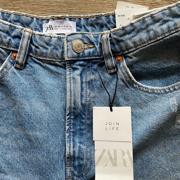New Zara Distressed Blue Jean Hi Rise Shorts! - Picture 2 of 3